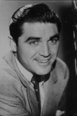 Steve Cochran