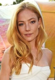 Clara Paget