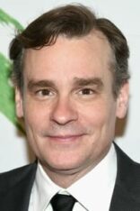 Robert Sean Leonard